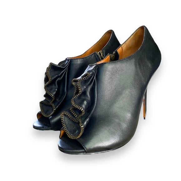 Elizabeth & James Ruffle Peep Toe Stiletto Shoes Sz 7.5B Black Leather Edgy - Picture 9 of 12